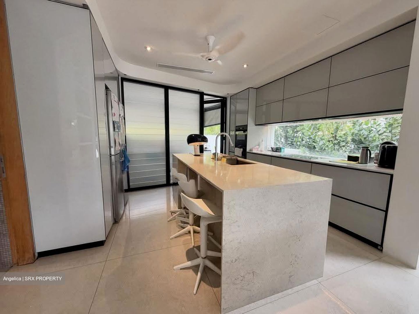 Carlisle Road (D8), Terrace #638639971